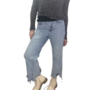 We The Free Free People Jeans 28 Straight High Rise Raw Sharkbite Hem Lightwash